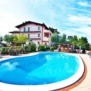 https://residence-bellavista-manerba-del-garda.it-lombardy.com