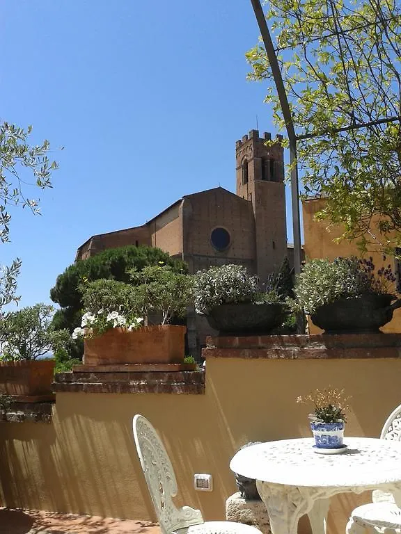 Residenza D'Epoca Campo Regio Relais Bed & Breakfast Siena Italy