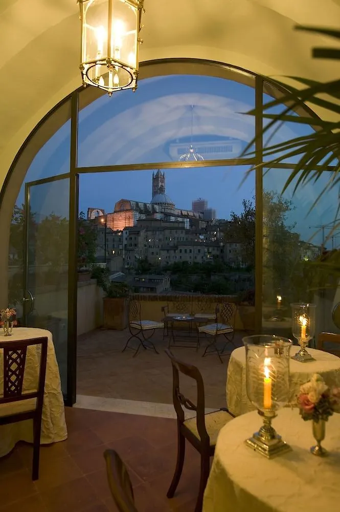 Residenza D'Epoca Campo Regio Relais Bed & Breakfast Siena 3*,  Italy