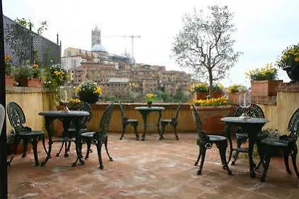 Residenza D'Epoca Campo Regio Relais Bed & Breakfast Siena